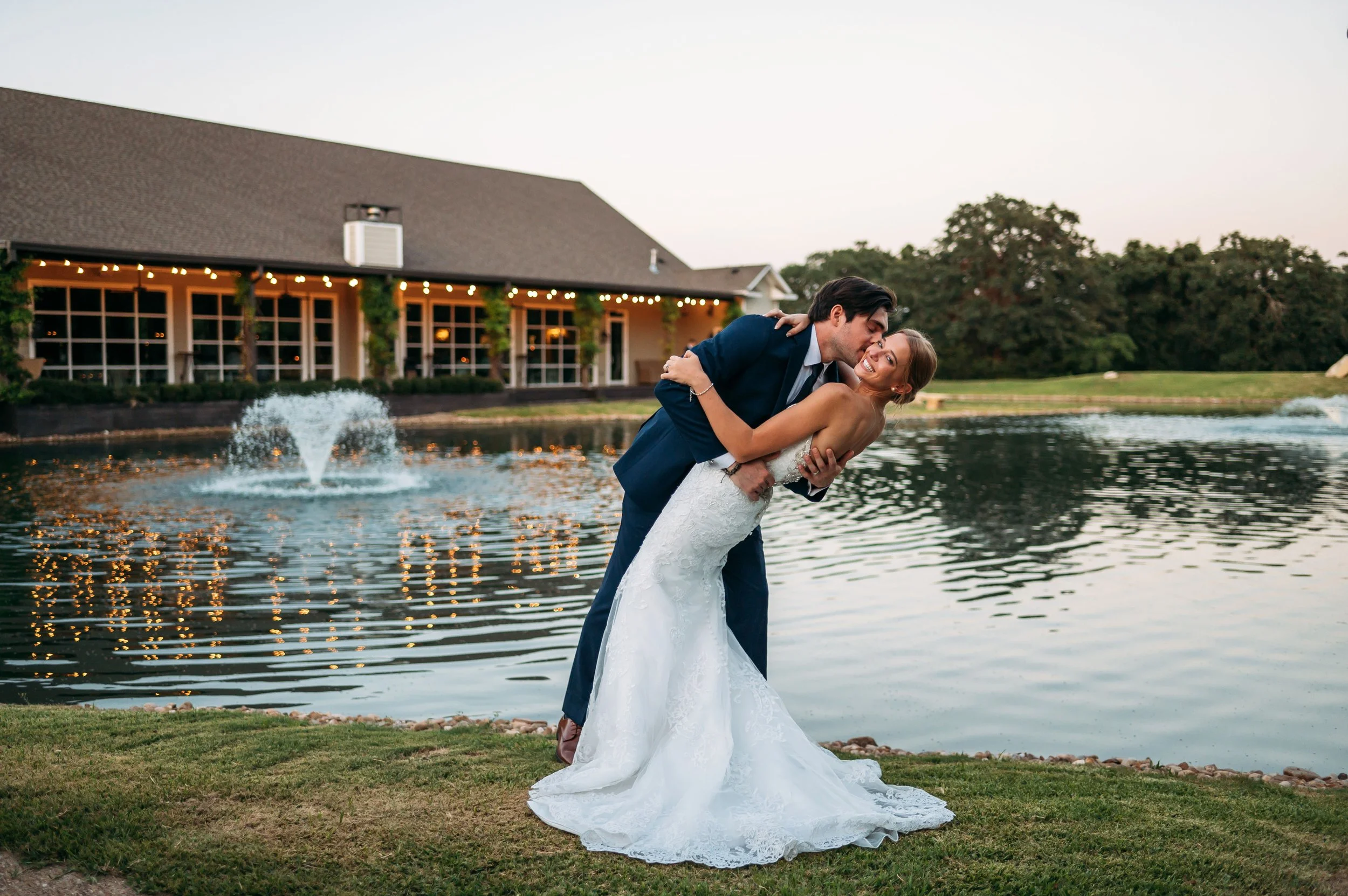AbbyGarrettWedding_00677.jpg